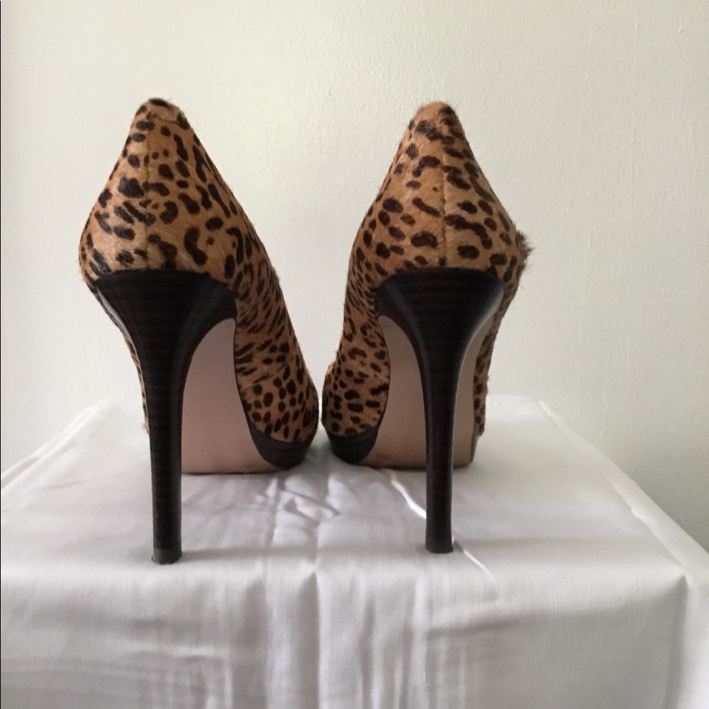 Shoes - Picture 2 of 2